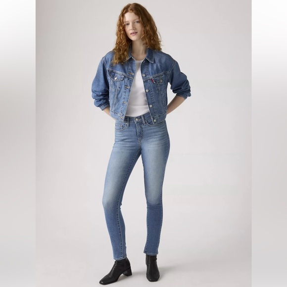 Levi's Denim - Levi’s Shaping Skinny Cotton Mid Rise Blue Denim Jeans Size 28